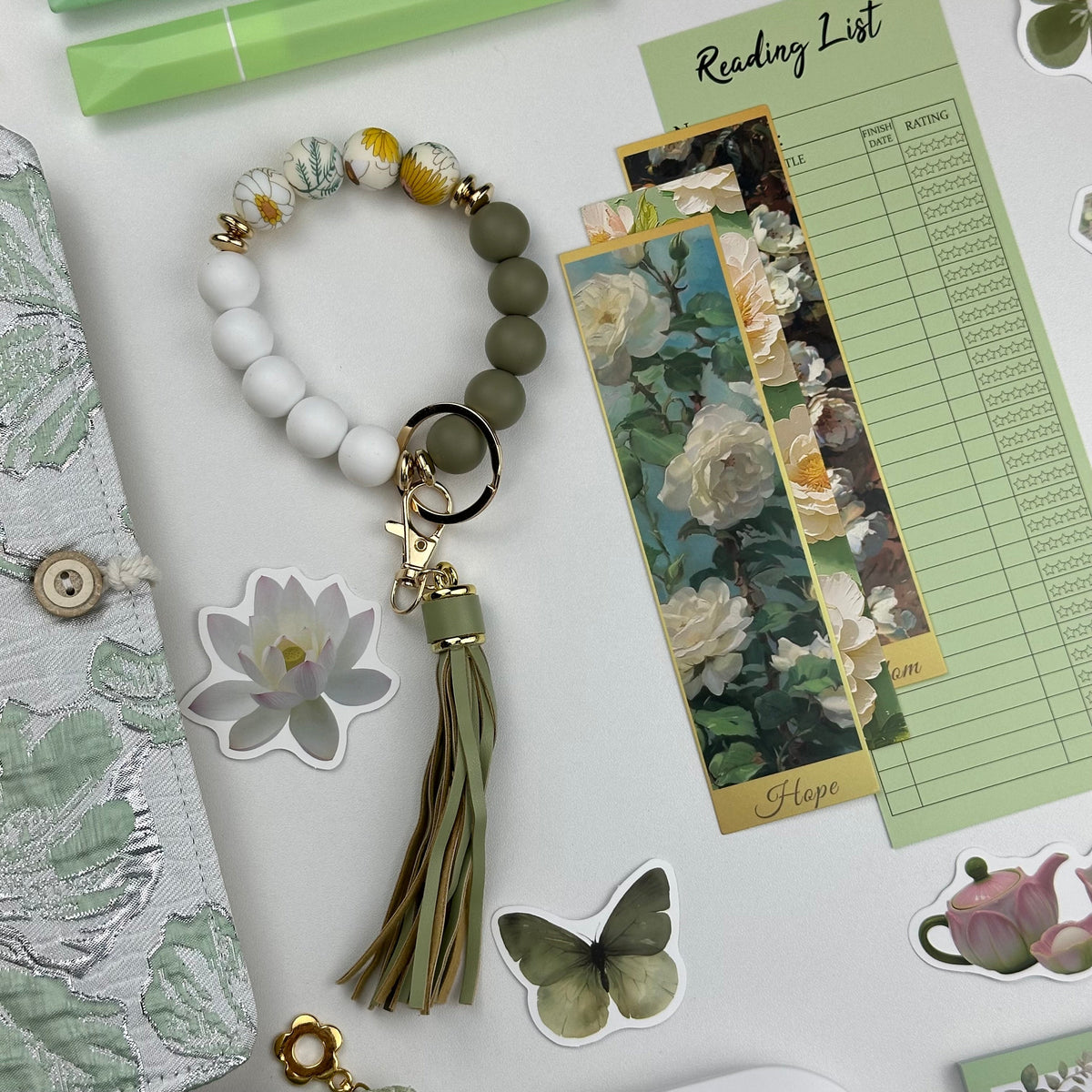 Green Ivy Box