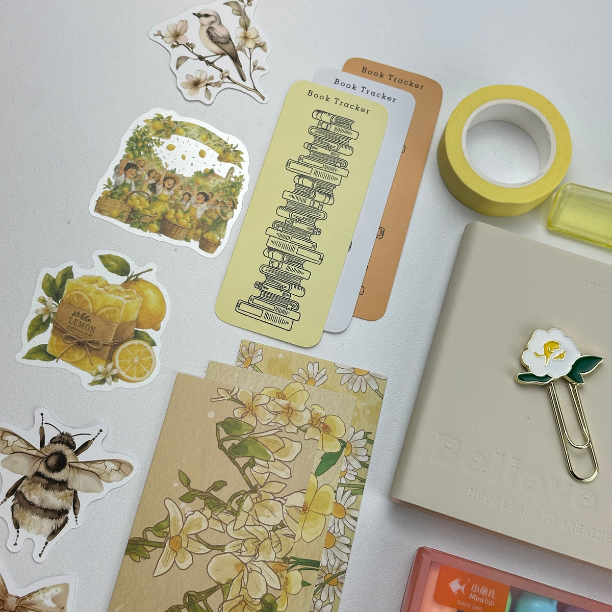 Golden Daisy Box