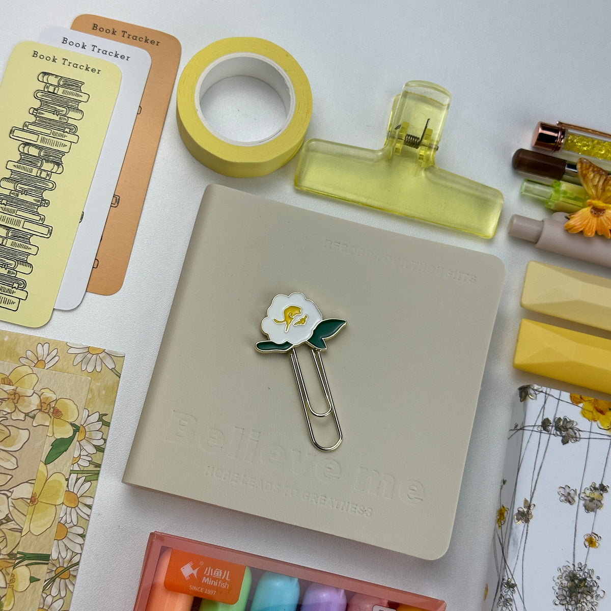 Golden Daisy Box