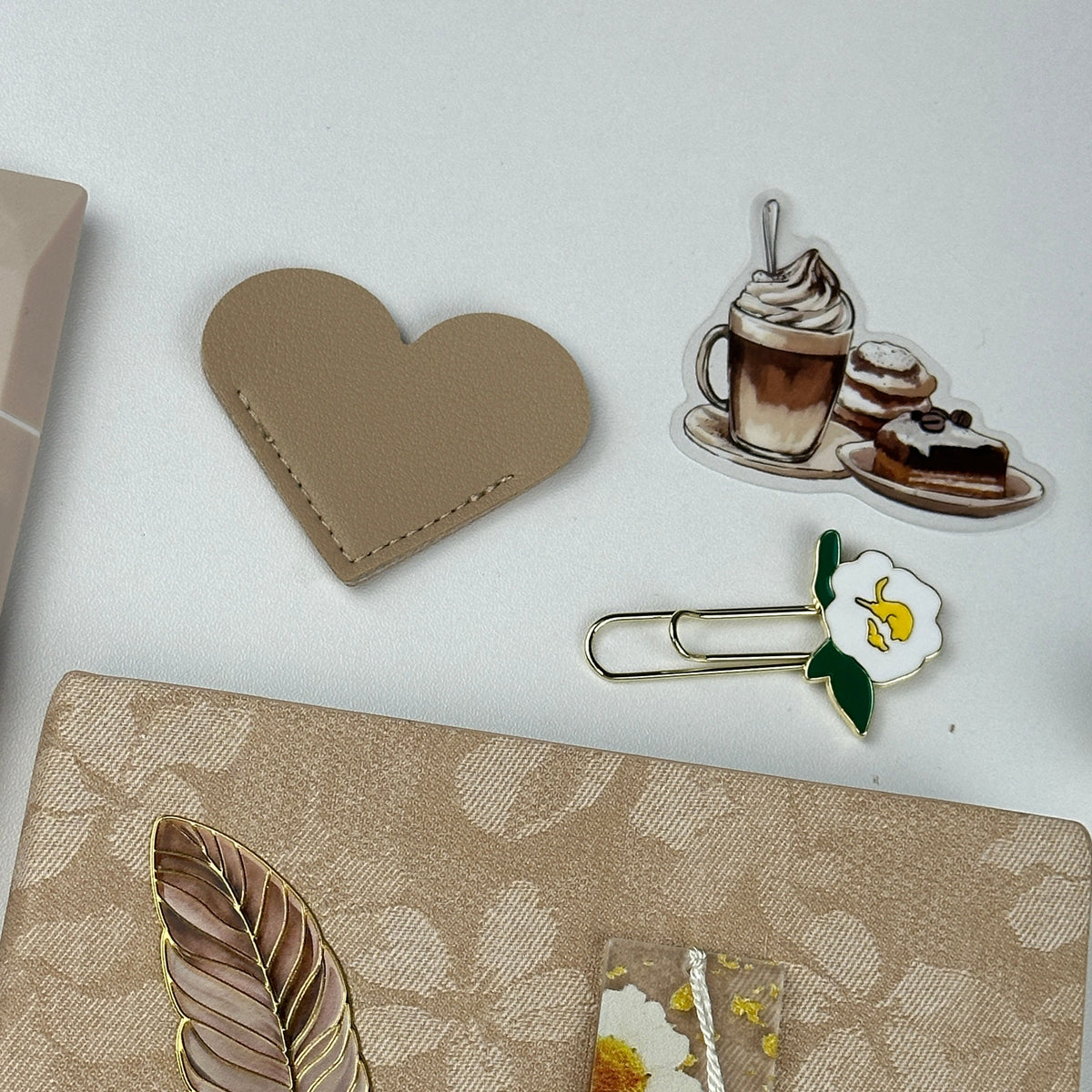 Cocoa Whisper Box